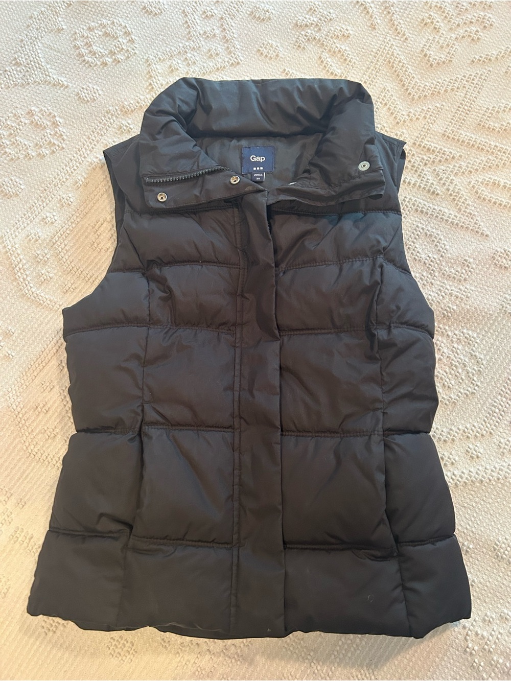GAP Black Puffer Vest